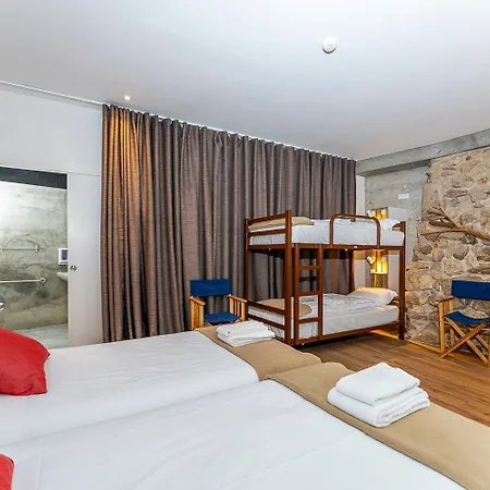 Auberge de jeunesse Ola Vida - *